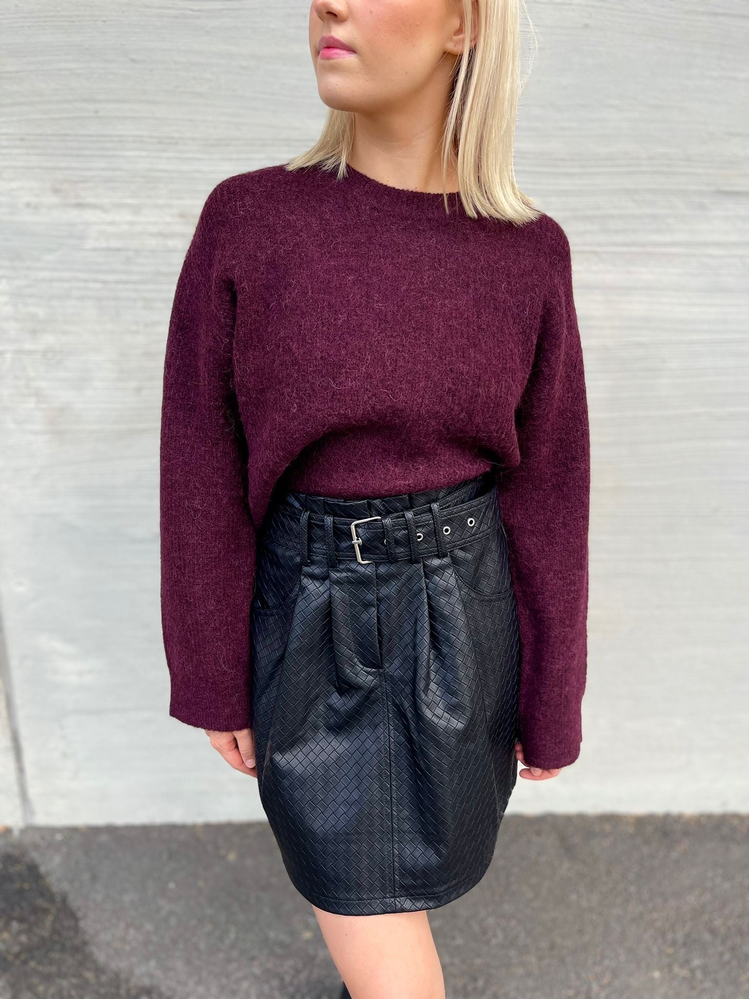 VISADNA Short Skirt - Black